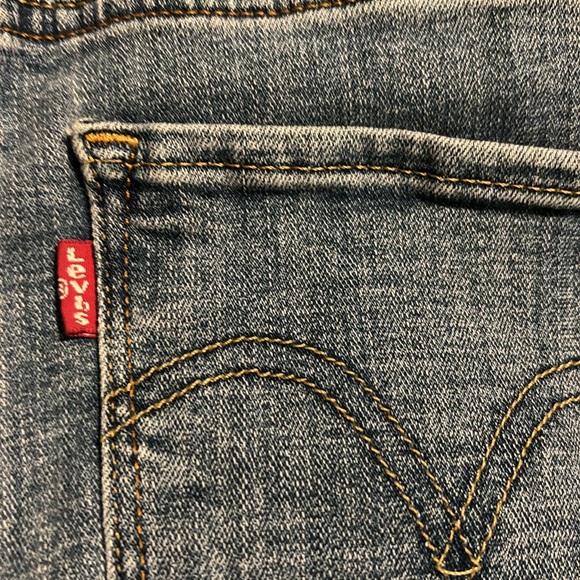 Levi Classic Boot Jeans - Picture 7 of 11